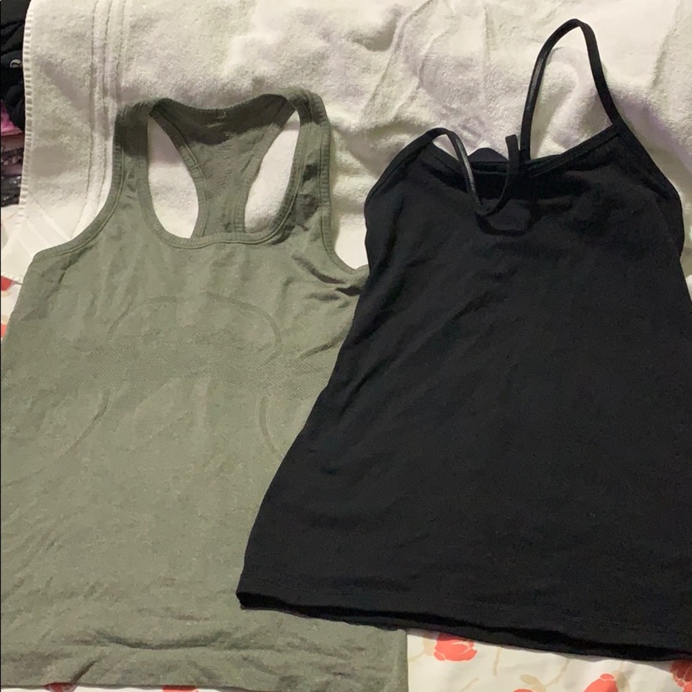 Bundle of 2 lululemon shirts for women